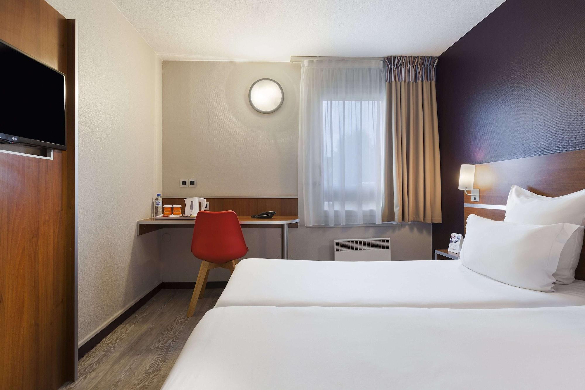 Comfort Hotel Linas - Montlhery Екстер'єр фото