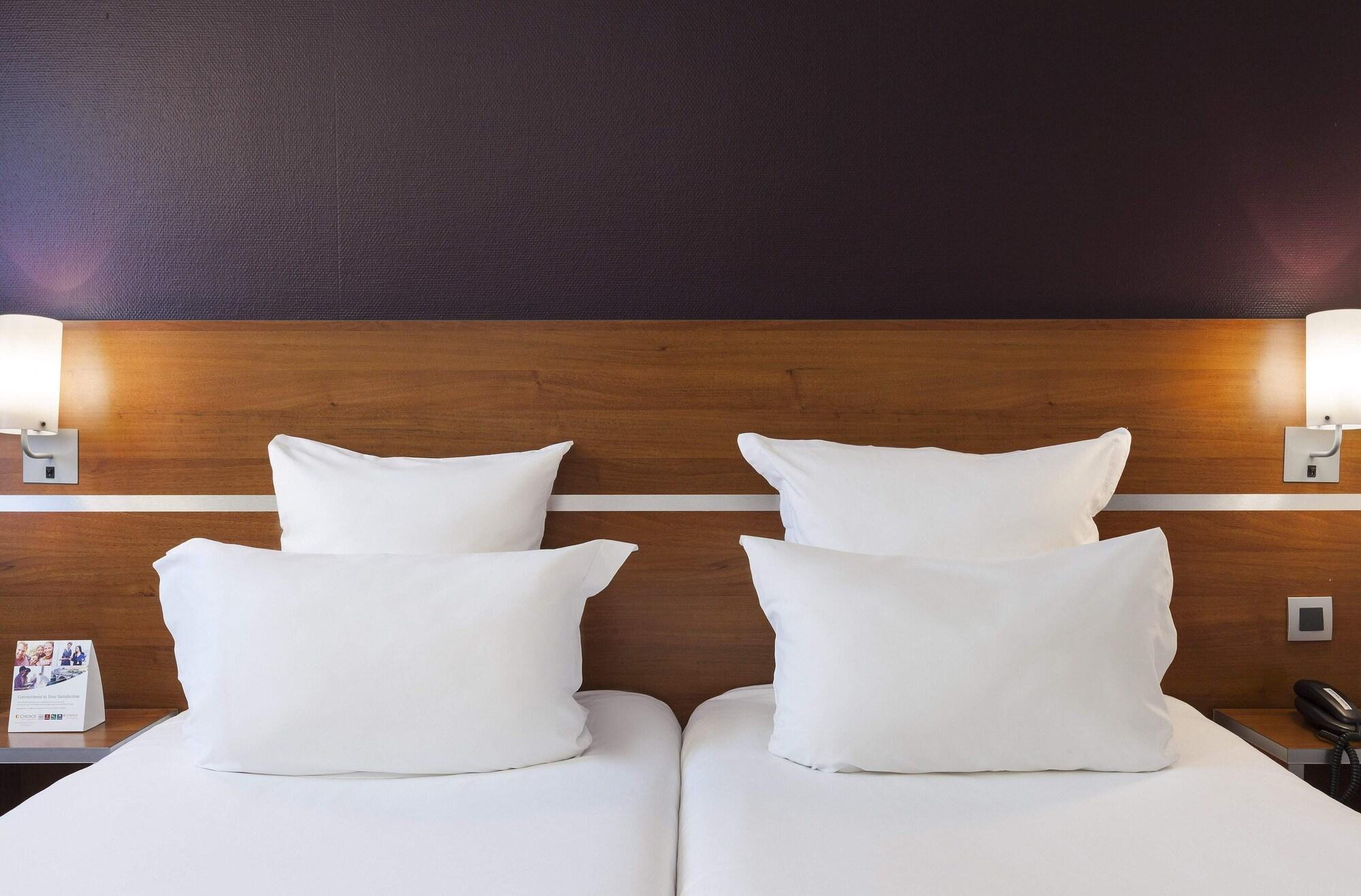 Comfort Hotel Linas - Montlhery Екстер'єр фото