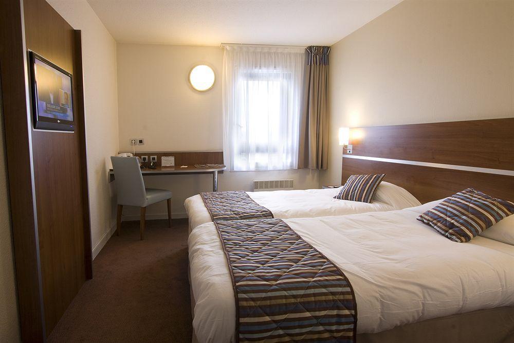 Comfort Hotel Linas - Montlhery Екстер'єр фото