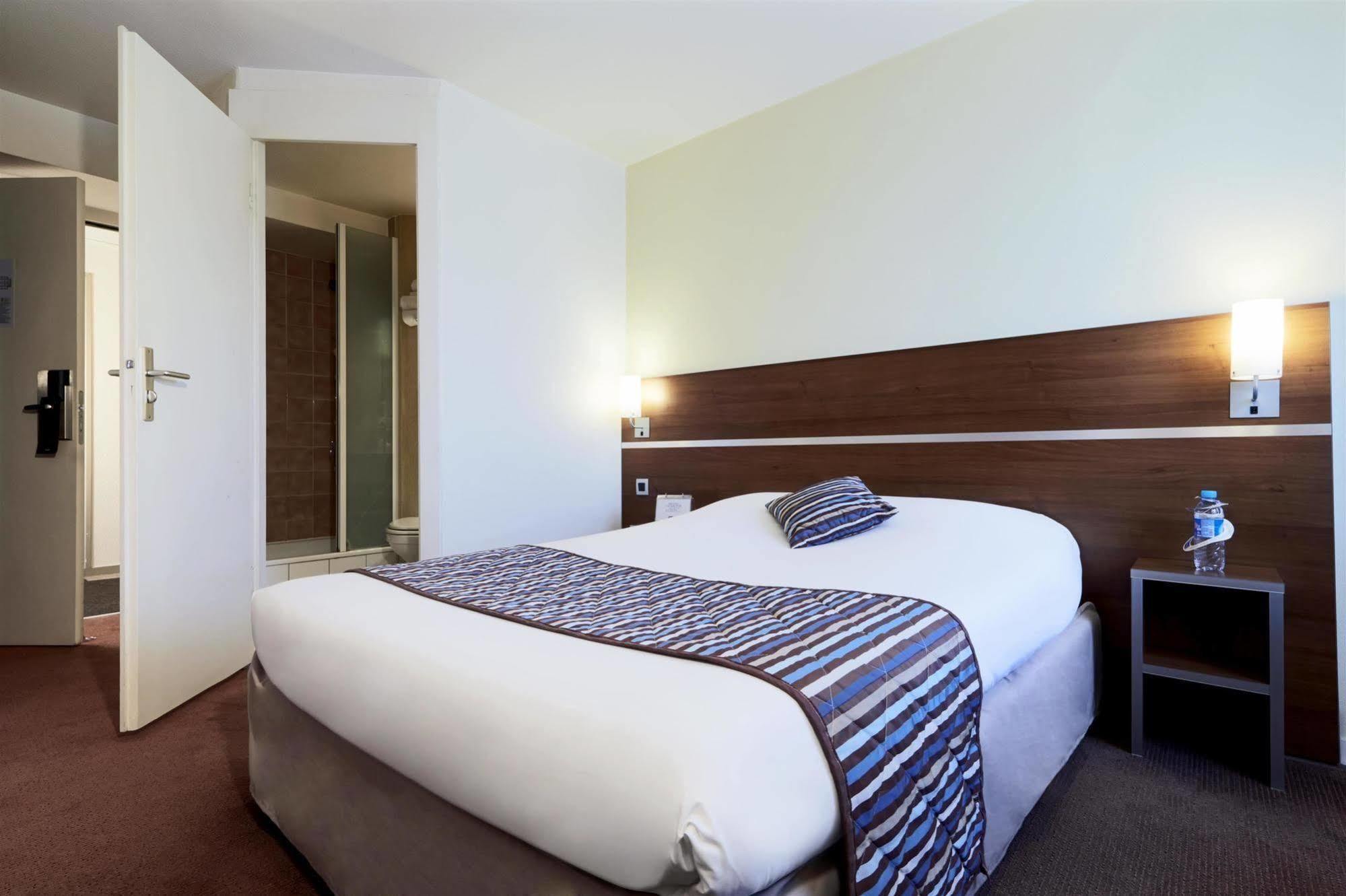 Comfort Hotel Linas - Montlhery Екстер'єр фото