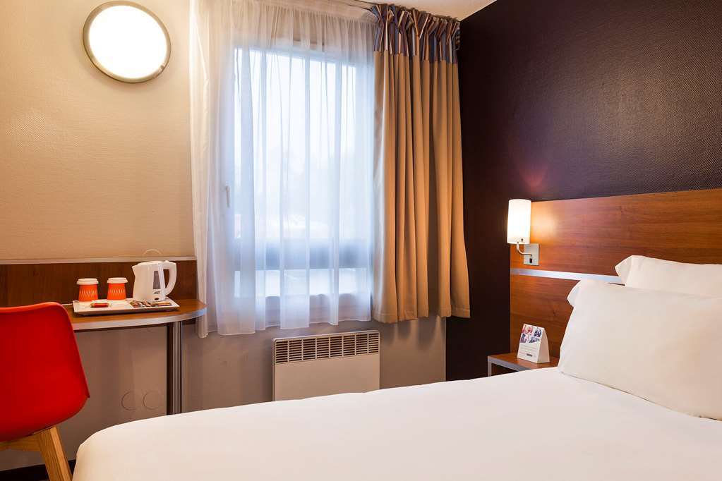 Comfort Hotel Linas - Montlhery Екстер'єр фото